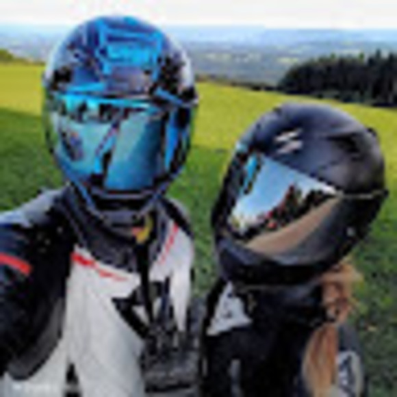 Meet your Posher, Ambree - Picture 2 of 4